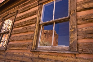 Images Dated 15th March 2007: USA, Utah, Capitol Reef National Park. Reflection of nearby cliffs in the window