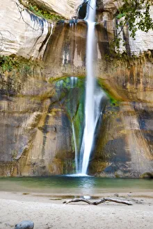 Images Dated 16th January 2022: USA, Utah, Grand Staircase Escalante National Monument. Lower Calf Creek Falls