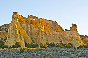 Images Dated 4th October 2017: USA, Utah. Henrieville, Grosvenor Arch