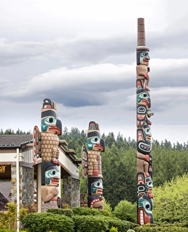 Images Dated 14th May 2015: USA, Washington, Jamestown. Totem art. (PR) Credit as: Don Paulson / Jaynes Gallery