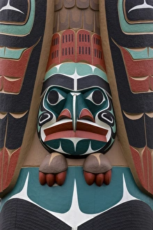 Images Dated 14th May 2015: USA, Washington, Jamestown. Totem art. (PR) Credit as: Don Paulson / Jaynes Gallery