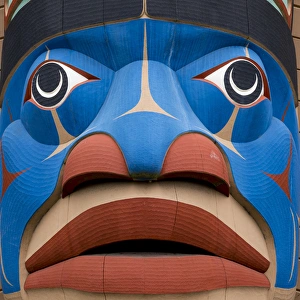 Images Dated 14th May 2015: USA, Washington, Jamestown. Totem art. (PR) Credit as: Don Paulson / Jaynes Gallery