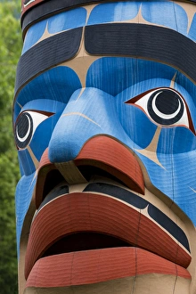Images Dated 14th May 2015: USA, Washington, Jamestown. Totem art. (PR) Credit as: Don Paulson / Jaynes Gallery