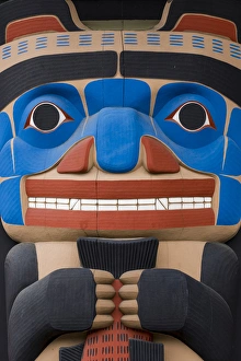 Images Dated 14th May 2015: USA, Washington, Jamestown. Totem art. (PR) Credit as: Don Paulson / Jaynes Gallery
