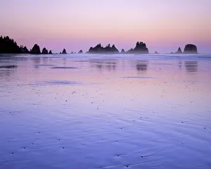 USA, Washington, Olympic National Park, Full moon above seastacks