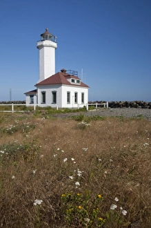 Images Dated 2nd July 2009: USA, Washington, Port Townsend, Point Wilson lighthouse, built 1913, at entrance