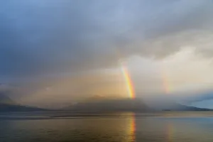 USA, Washington, Seabeck. Rainbow over Hood Canal