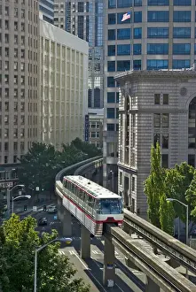 Images Dated 24th August 2008: USA, Washington, Seattle. Monorail travels between the Seattle Center and downtown