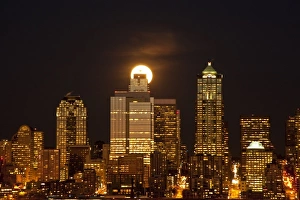 Images Dated 2nd December 2009: USA, Washington, Seattle skyline