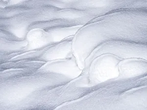 Images Dated 21st July 2022: USA, Washington State, Cle Elum, Kittitas County. Snow mounds in winter