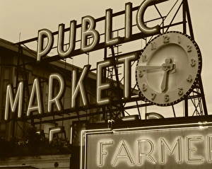 USA, Washington State, Seattle, View of public market neon sign and pike street market