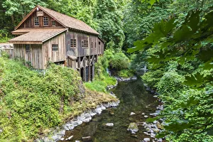 Images Dated 25th September 2019: USA, Washington State, Woodland. Cedar Creek Grist Mill, near Vancouver, Washington