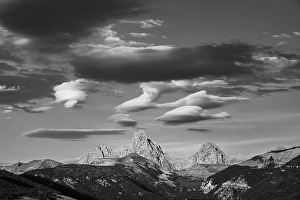 Images Dated 3rd May 2024: USA, Wyoming. Black and white of unusual clouds form over Mount Owen