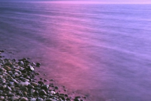 Images Dated 6th March 2009: USA, Wyoming, Grand Teton National Park. Sunset on Beach in Colter Bay