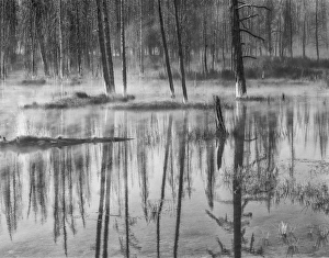 Images Dated 2nd September 2015: USA Wyoming Yellowstone Cold Morning