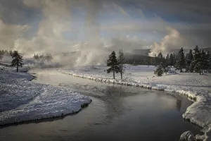 Images Dated 11th June 2021: USA, Wyoming, Yellowstone National Park in winter