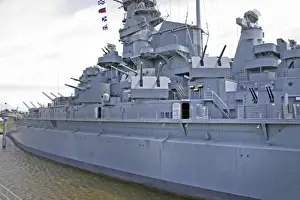 Images Dated 4th April 2008: USS Alabama Battleship Memorial Park Mobile Alabama