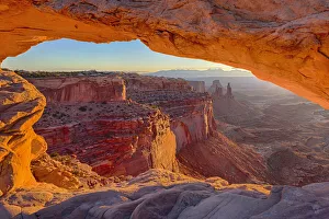 UT, Canyonlands National Park, Island in the Sky, Mesa Arch, sunrise