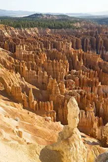 Horizon Over Land Prints: Utah, Bryce Canyon NP, Bryce Canyon from Inspiration Point