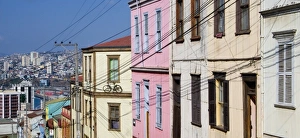 Images Dated 12th March 2010: ValparaIso, Chile. South America. Colorful buildings on Cerro ConcepcIon