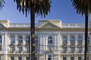 Images Dated 14th March 2010: ValparaIso, Chile. South America. Public Library building
