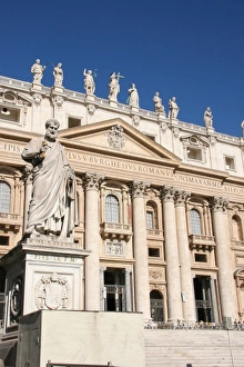 Images Dated 9th August 2005: Vatican City, facade of The Papal Basilica of Saint Peter