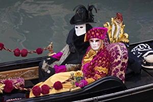 Images Dated 27th February 2014: Venice at Carnival Time, Italy