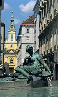 Metropolis Prints: Vienna, Austria Donner Brunnen (fountain), Neuer Markt in old town