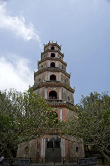 Images Dated 9th April 2009: Vietnam, Da Nang. Old imperial capital city of Hue. Thien Mu Pagoda, the seven-story