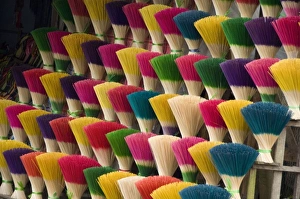 Images Dated 9th April 2009: Vietnam, Da Nang. Old imperial capital city of Hue. Colorful handmade incense sticks