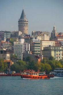 Images Dated 30th September 2005: View Across the Bosporus to European side of Istanbul, Turkey