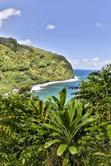 View of the coastline along the road to Hana, Maui, Hawaii