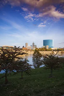 Images Dated 12th September 2021: View of downtown from the west bank of White River