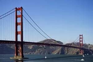 A view of the Golden Gate Bridge on a fall day in the late afternoon
