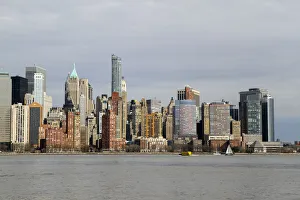 Prints of A view across the Hudson River to Lower Manhattan, New York, New York, Usa Images Dated 2018 December: A view across the Hudson River to Lower Manhattan, New York, New York, Usa