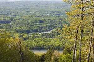 Images Dated 11th August 2015: View from Mount Wachusett in Mount Wachusett State Park. Massachusetts