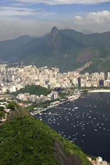 Images Dated 26th January 2007: View of Rio de Janeiro from a cable car on Sugarloaf Peak, Brazil