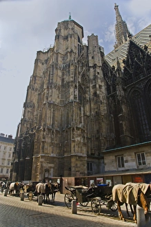 Images Dated 9th April 2007: A view of St. Stephans Church