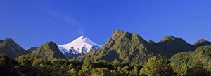Active Prints: Volcan Villarrica (2814m) during sunrise... PN Villarica Region La Araucania Chile