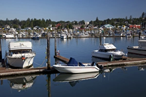 Images Dated 20th August 2011: WA, Ilwaco, Marina, at Port of Ilwaco; with fishing boats and cannery