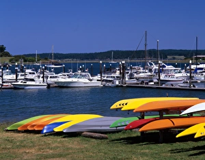 Images Dated 1st May 2007: WA, Lopez Island, Fishermans Bay with kayaks and boats