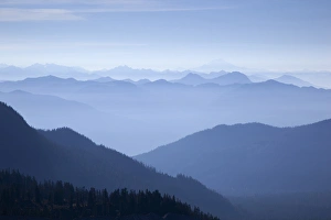 Images Dated 9th October 2012: WA, Mount Baker National Recreation Area, Park Butte, sunrise view from Railroad Grade