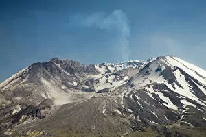 Images Dated 30th May 2007: WA, Mount Saint Helens National Volcanic Monument, Mt. St. Helens, crater and lava dome