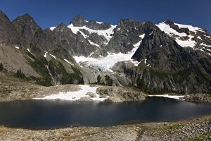 Images Dated 13th August 2006: WA, Mt. Baker Wilderness, Lake Ann and Mt. Shuksan