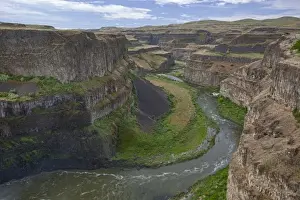 Images Dated 16th June 2011: WA, Palouse Falls State Park, Palouse River Canyon