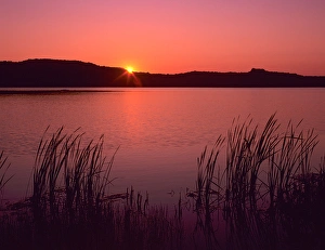 Images Dated 1st May 2007: WA, Quincy Wildlife Area, Quincy Lake at sunset