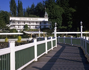 Walk Way Prints: WA, San Juan Island, Roche Harbor Resort, Hotel De Haro