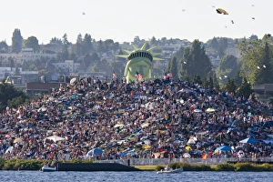 Images Dated 4th July 2007: WA, Seattle, Gasworks Park, 4th of July