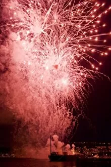 WA, Seattle, Lake Union, 4th of July fireworks