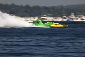 Images Dated 6th August 2006: WA, Seattle, Seafair Hydroplane Races on Lake Washington